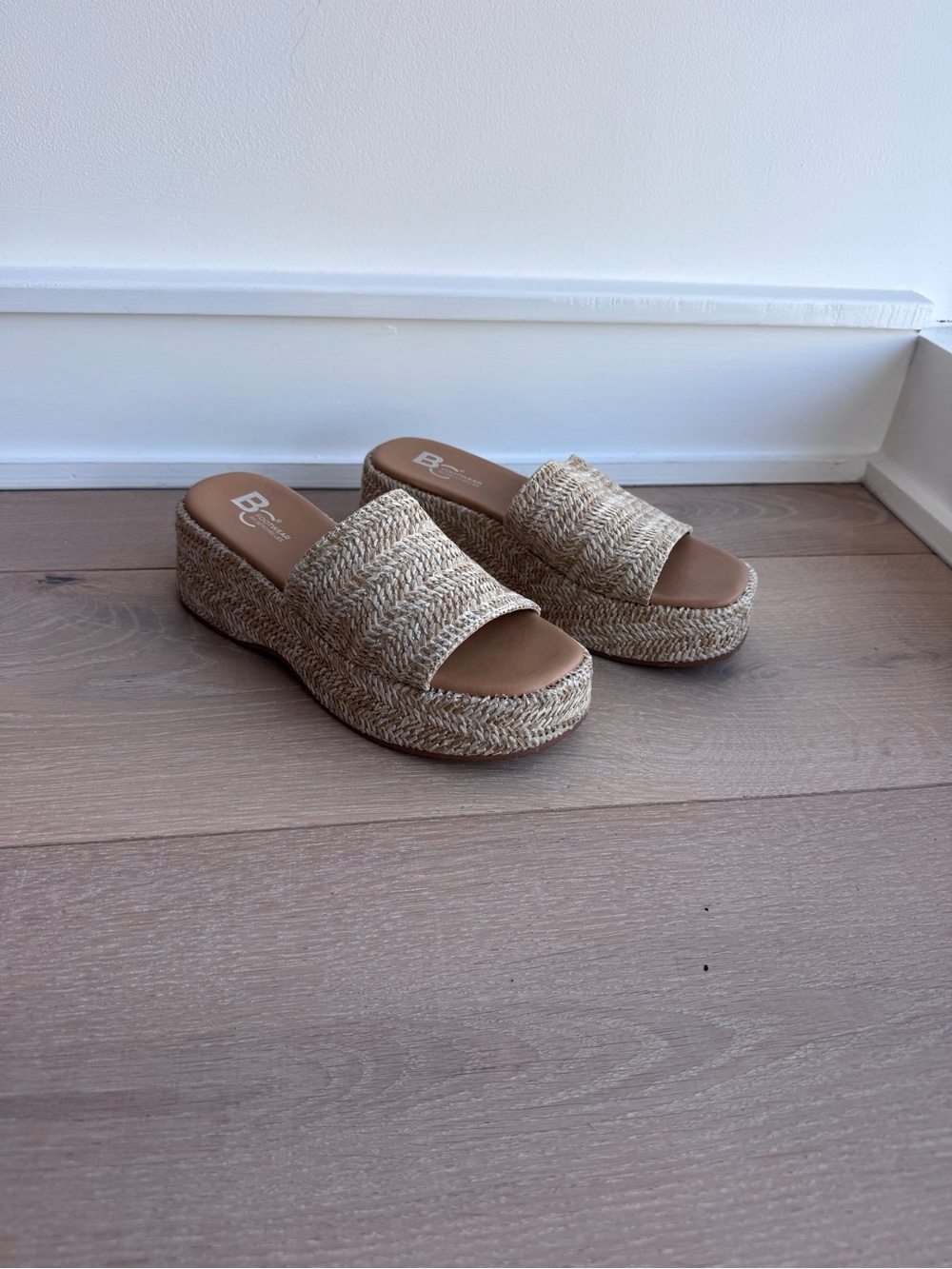 BC Footwear Natural Braided Platform Slide Sandals in Tan